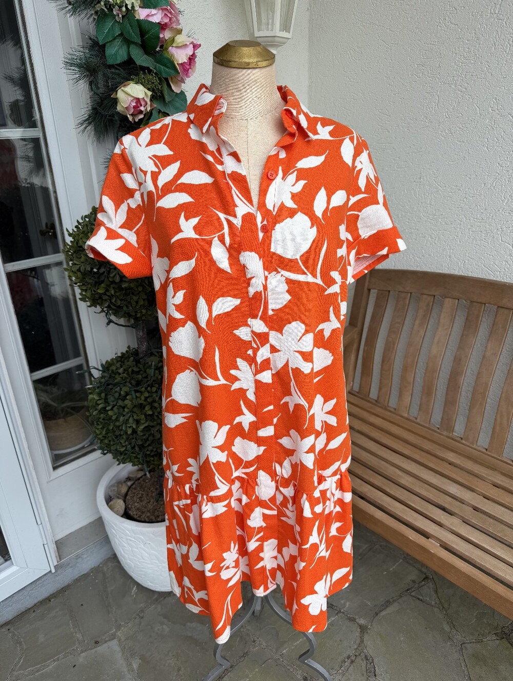 Donna Morgan Orange and White Mini Dress